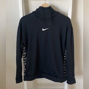 Nike Therma Taping Pullover Hoodie Black Small